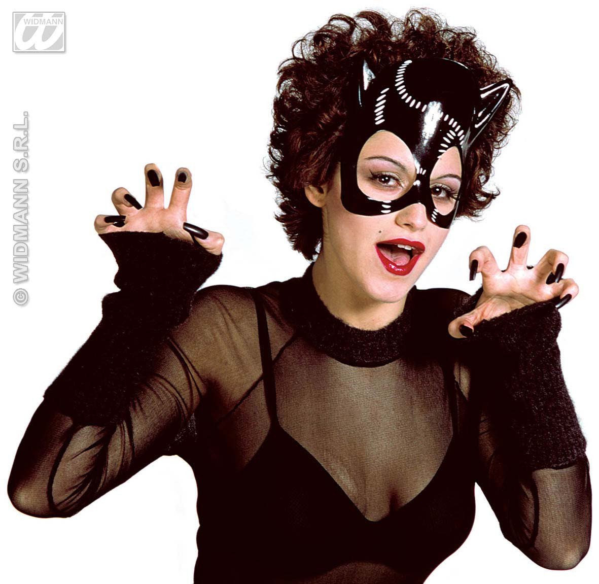 Masker Catwoman, Pvc